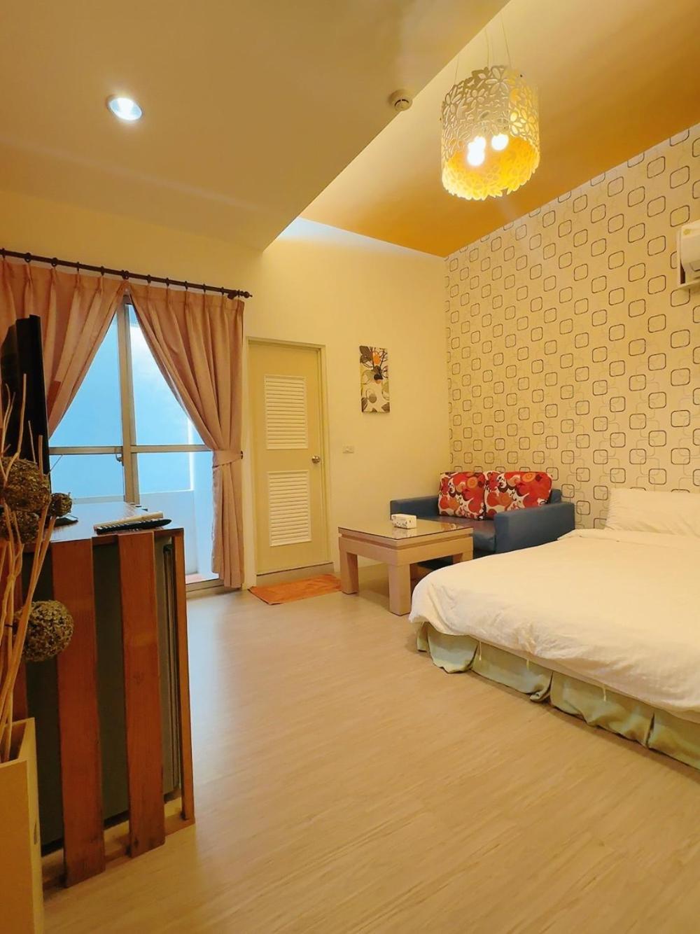 17 Happiness Apartment Xiaoliuqiu Exterior photo